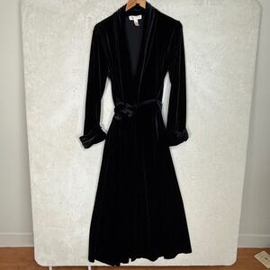 Oscar de la Renta Pink Label Black Velvet Belted Robe Dress Size M Dark Feminine